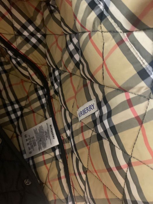 Продам куртку Burberry 160 рост