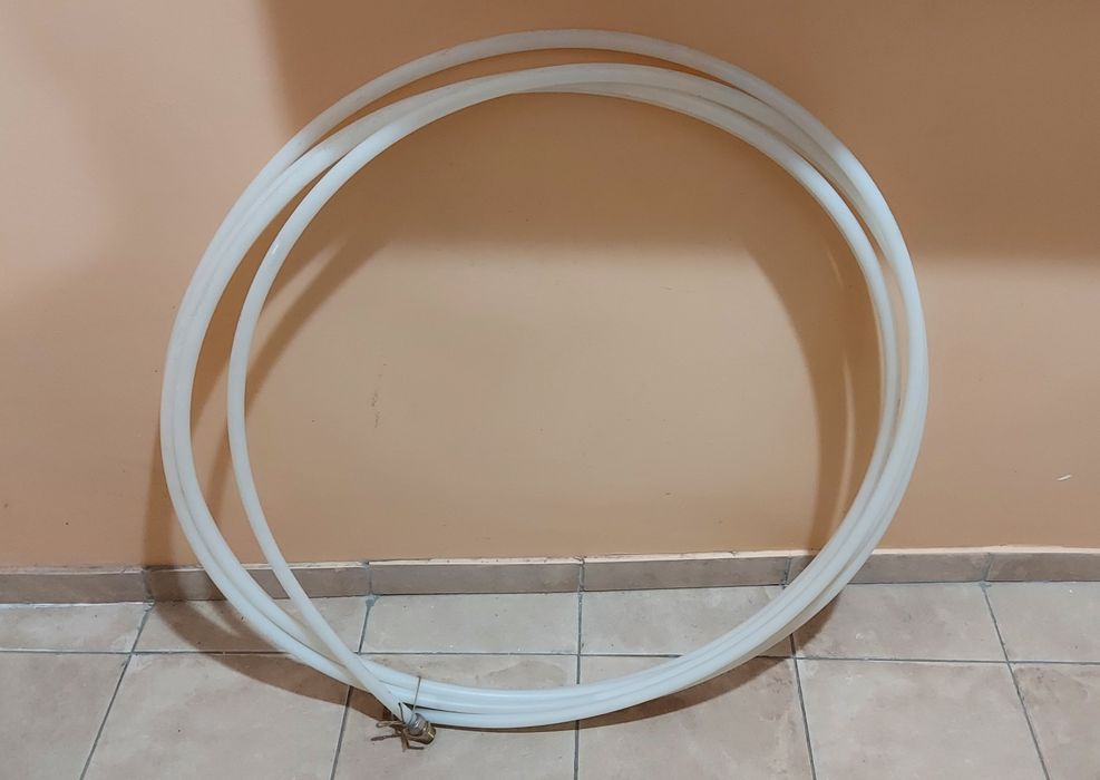 Труба полиэтиленовая за все 2000