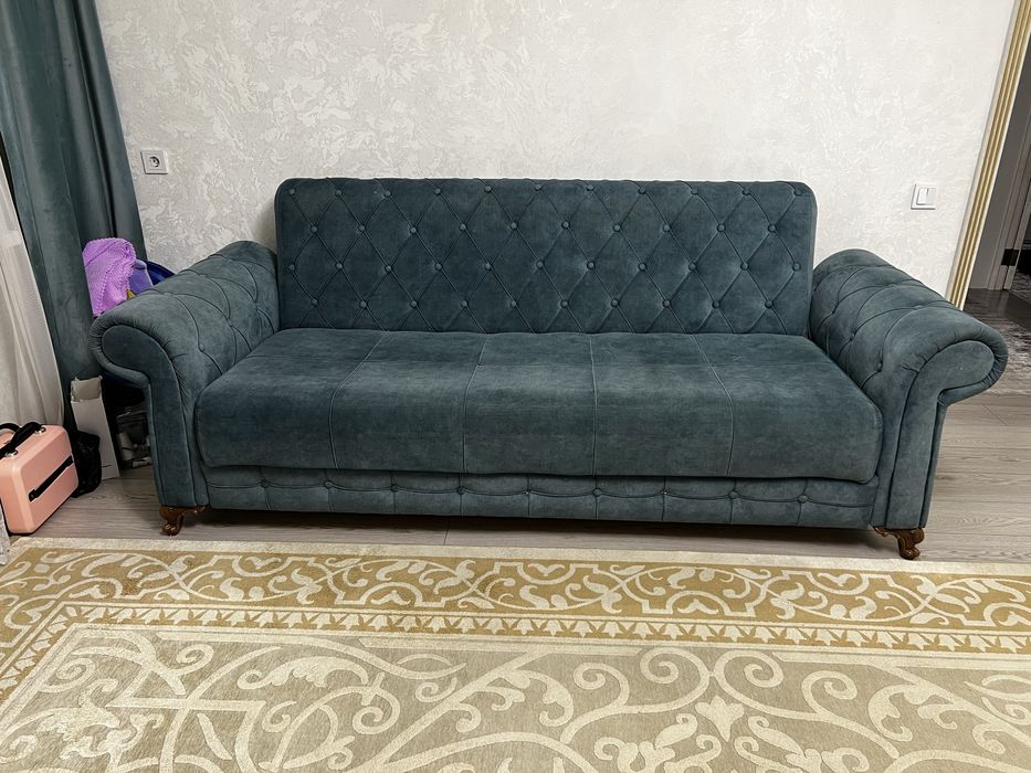 Срочно продам фабричный диван от Divalux