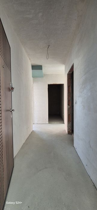 Продава се Тристаен апартамент в Варна, Аспарухово - 115 кв.м за 865 €/кв.м - Снимка #2