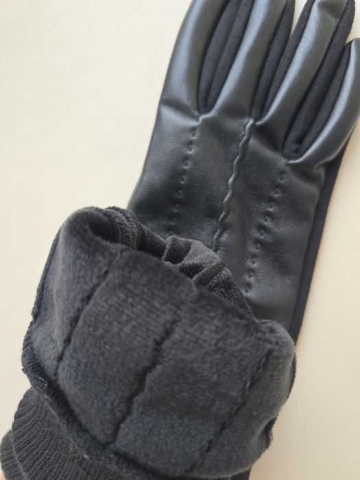 Продам перчатки женские