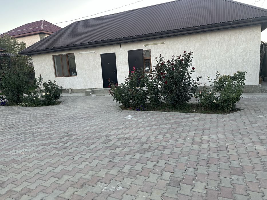 Уй сатылады , продам дом