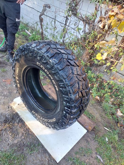 Cauciucuri Lt265/75R16