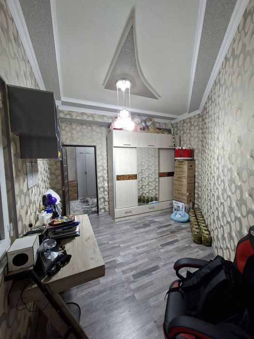 3 хонали уй сотилади Срочно!!