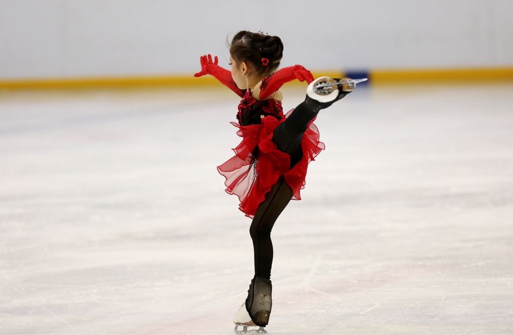 Платье для фигурного катания