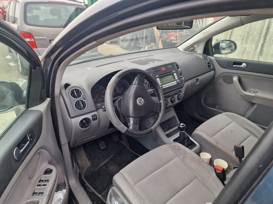 Dezmembram Volkswagen Golf 5 Plus 2007 1.9tdi BLS