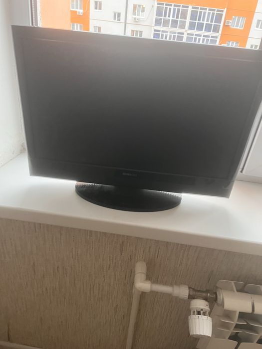 Продам телевизор