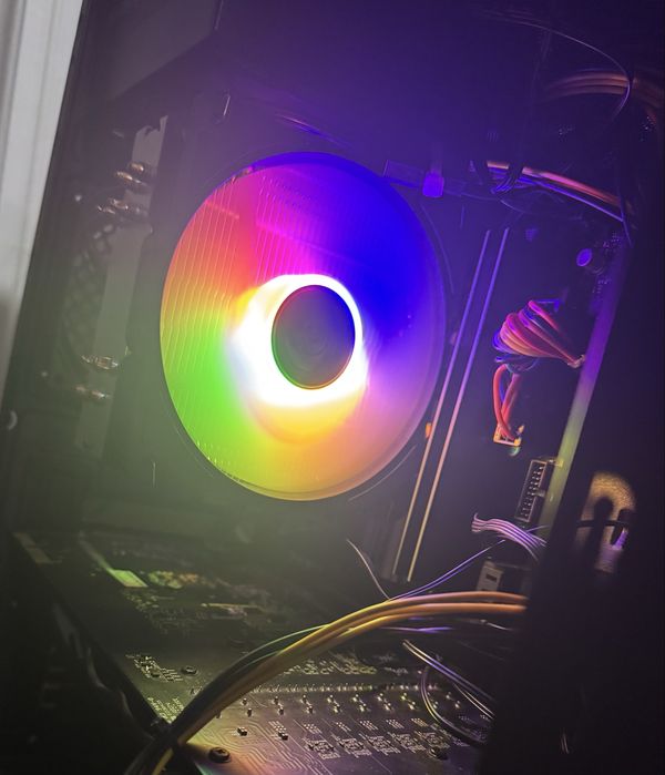 Игровой компьютер I5 11400 + RX 6400