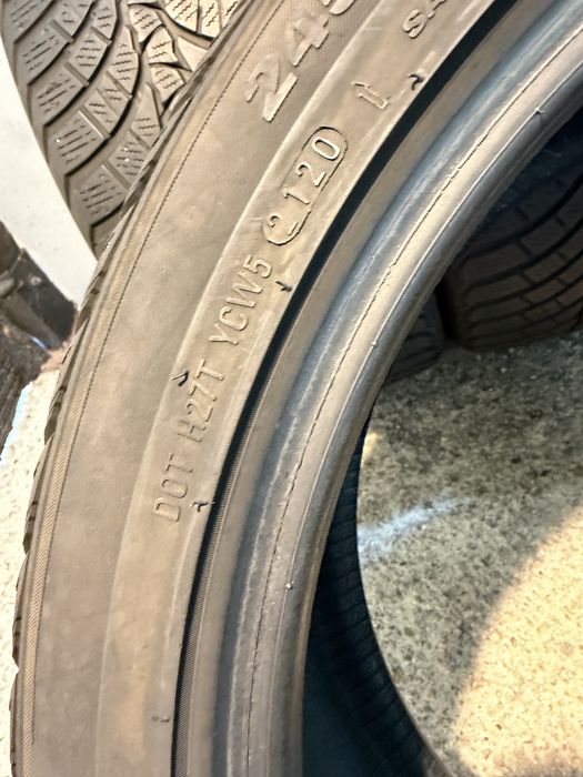 Гуми 245/40/19 KUMHO Winter Craft