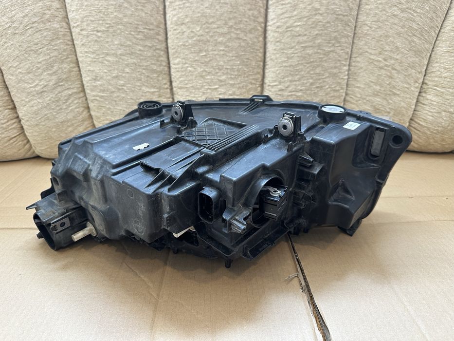 Far dreapta BMW Seria 3 GT F34, Adaptive led : 9448180