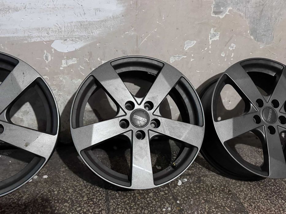 Jante Renault, Mitsubishi, Toyota, Mazda DEZENT R17 5X114,3 ET48