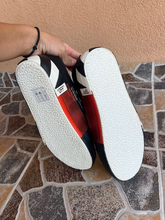 Маратонки Off White