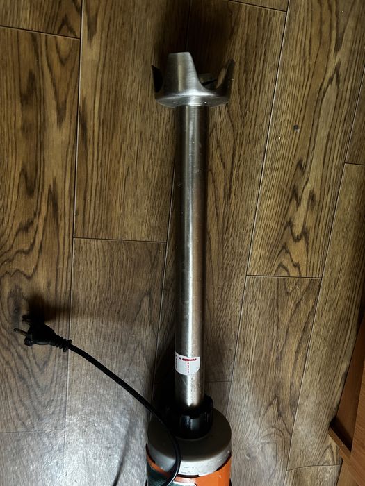 Профессиональный погружной блендер