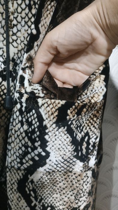 Бархатный домашний халат