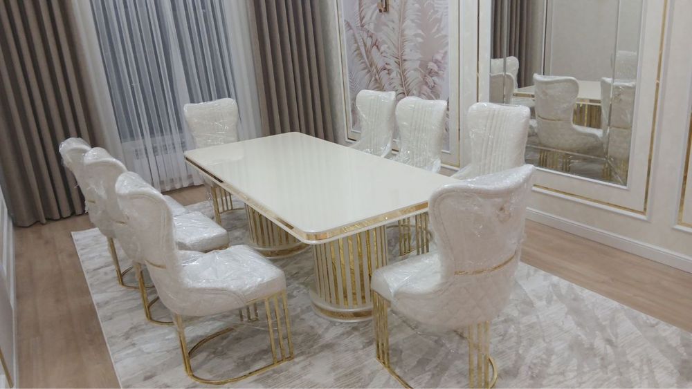 Stol Stul Neoklasika.  8/1