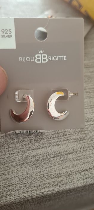 Сребърни бижута. Обеци, пръстени с камъни!