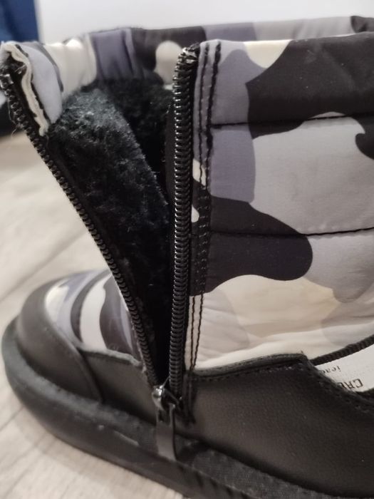 Зимние сапожки на мальчика