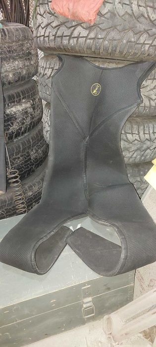 Гидрокостюм раздельный