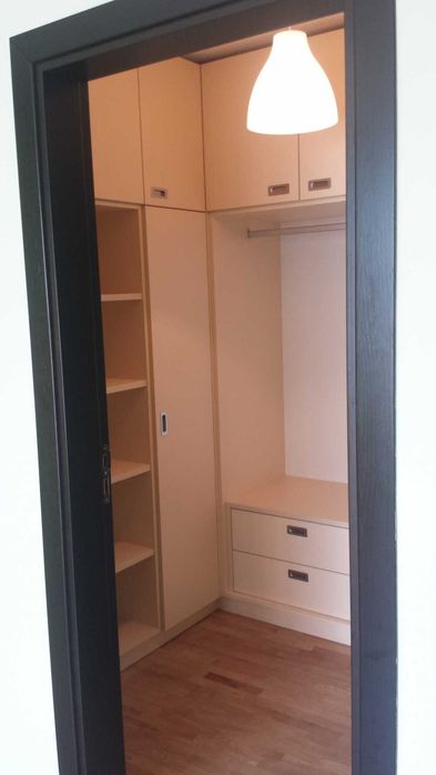 Продава се Тристаен апартамент в София, Борово - 100 кв.м за 2100 €/кв.м - Снимка #2