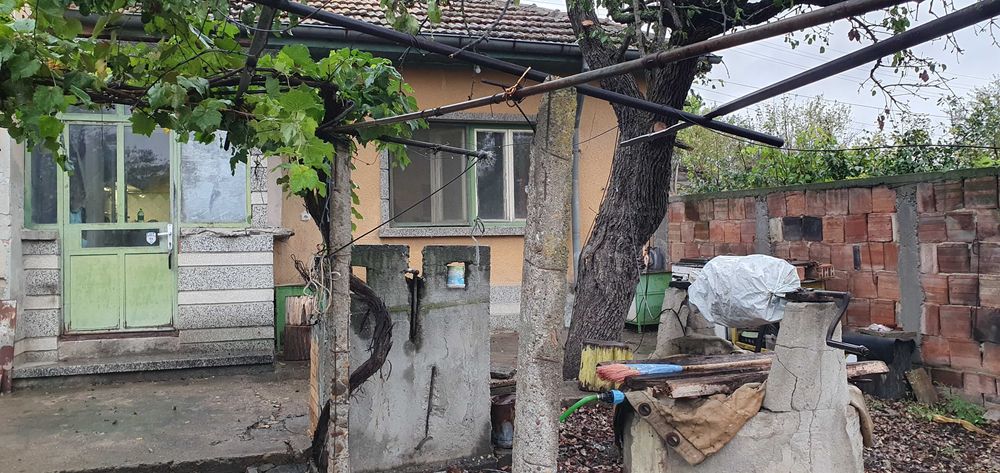 Продава се Къща в с. Бръшляница, Област Плевен - 100 кв.м за 281 €/кв.м - Снимка #7