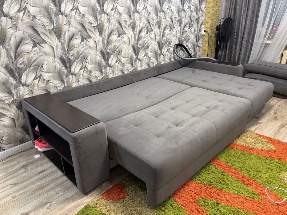 Угловой диван