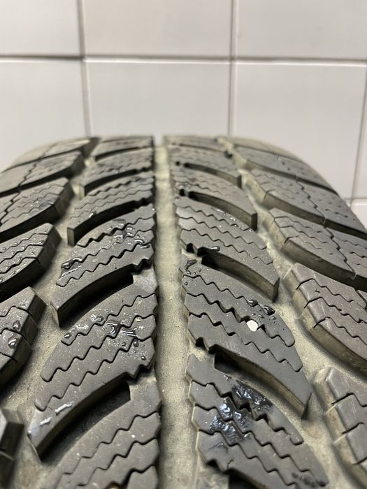 Roti de iarna 195 65 15