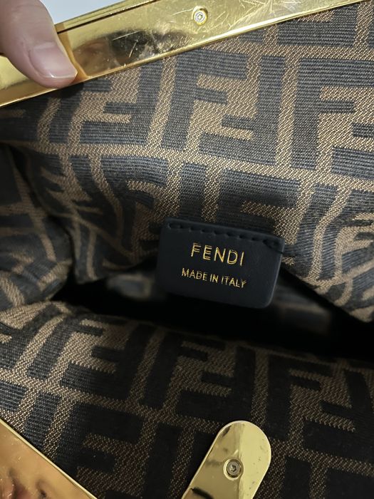 Оригинальная сумка Fendi