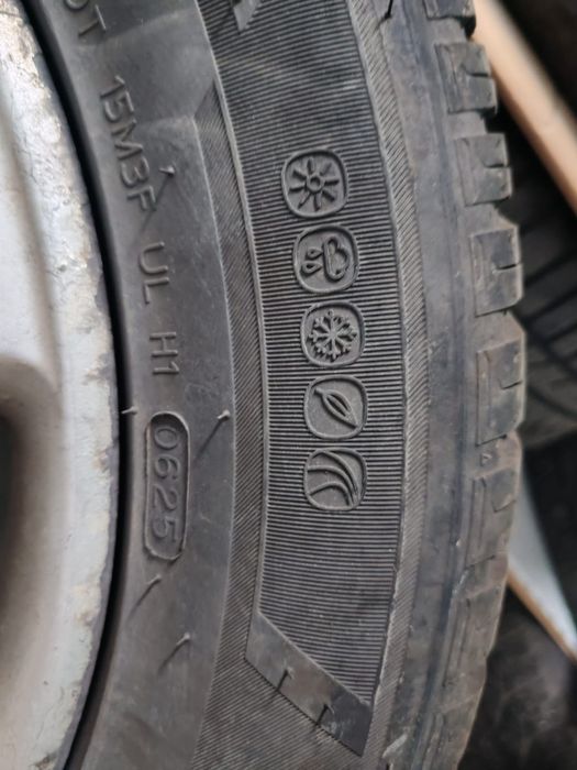 Vand jante r17 și anvelope de iarna Multivan sau Bmw