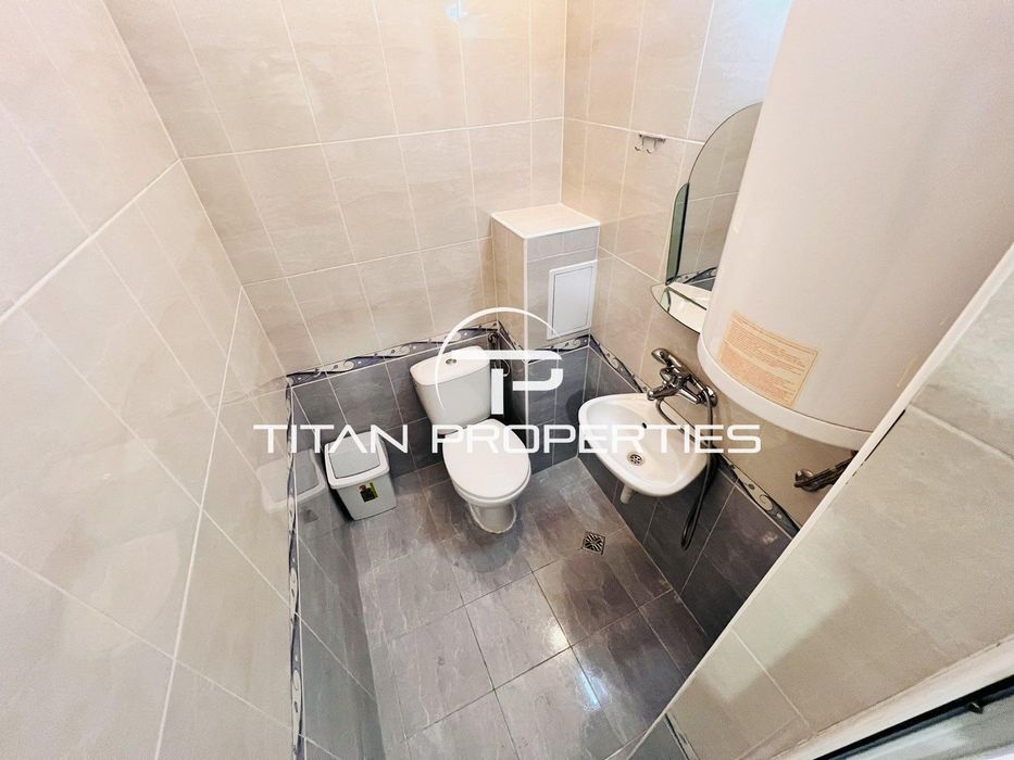 Дава се под наем Офис в Бургас, Възраждане - 35 кв.м за 255 € - Снимка #4