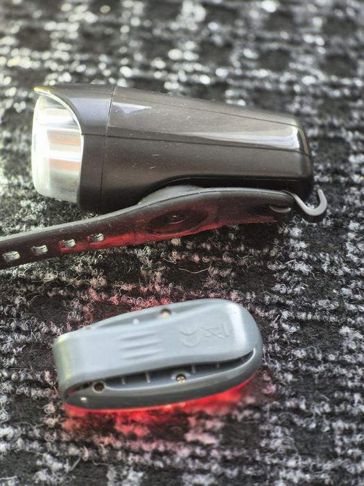 Set Far + Stop LED wireless cu semnalizare bicicleta