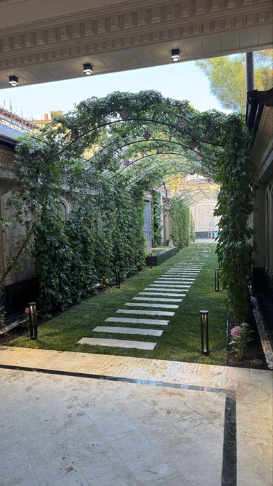 Gazon ekish xizmatlari mavjud