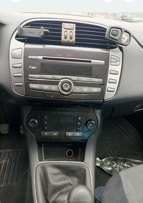 Fiat Bravo 2 , 1.9 diesel , an 2008, accept diverse schimburi+dif