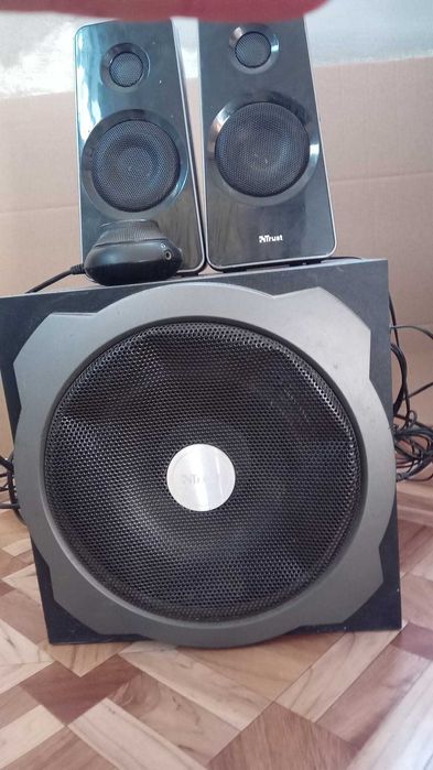 Тонклони марка TRUST