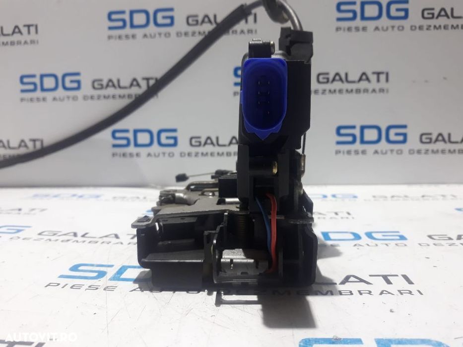 Incuietoare / Broasca / Iala Dreapta Spate Volkswagen Golf 5 2003 - 2009 COD : 7L0 839 016 / 7L0839016