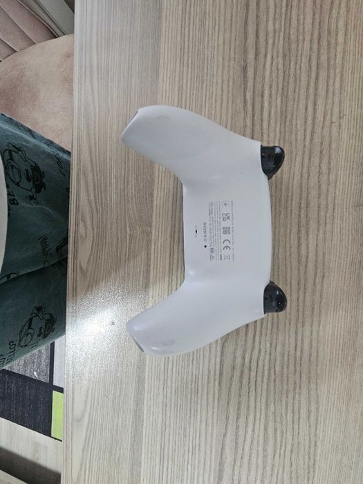 PlayStation 5 с 2 игри