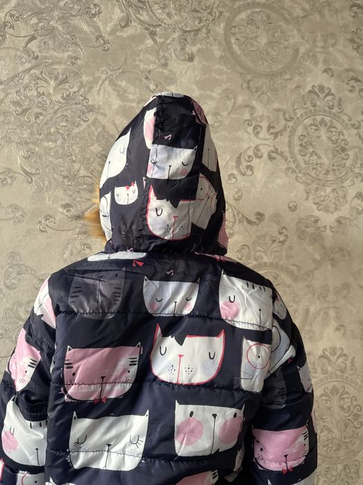 Куртка с копюшоном для девочек