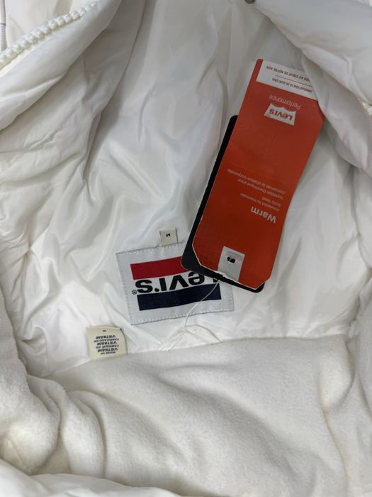 Яке зимно топло ново LEVI’S 50% разпродажба