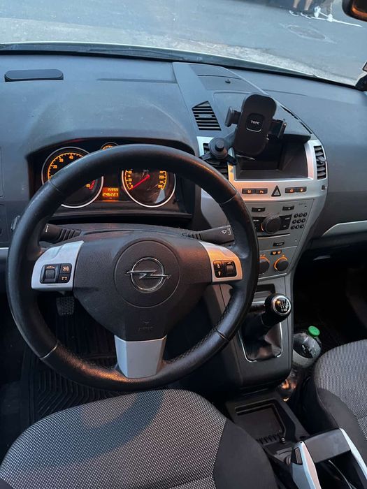 Opel Zamfira, 1,6 gaz(metan)-benzina