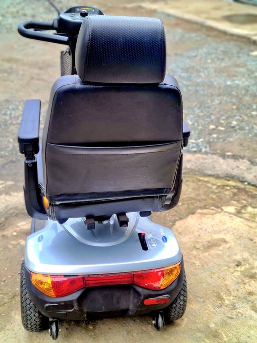 Scuter Carut electric INVANCARE ORION  dizabilități sau handicap