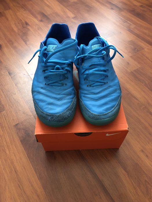 Минки Nike Tiempo