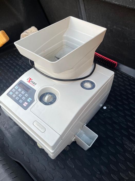 Аппарат для считывания монет