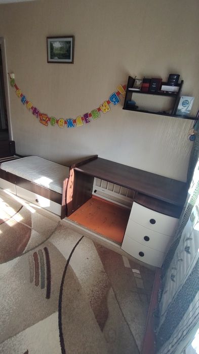 Манеж кровать стол тумбочка