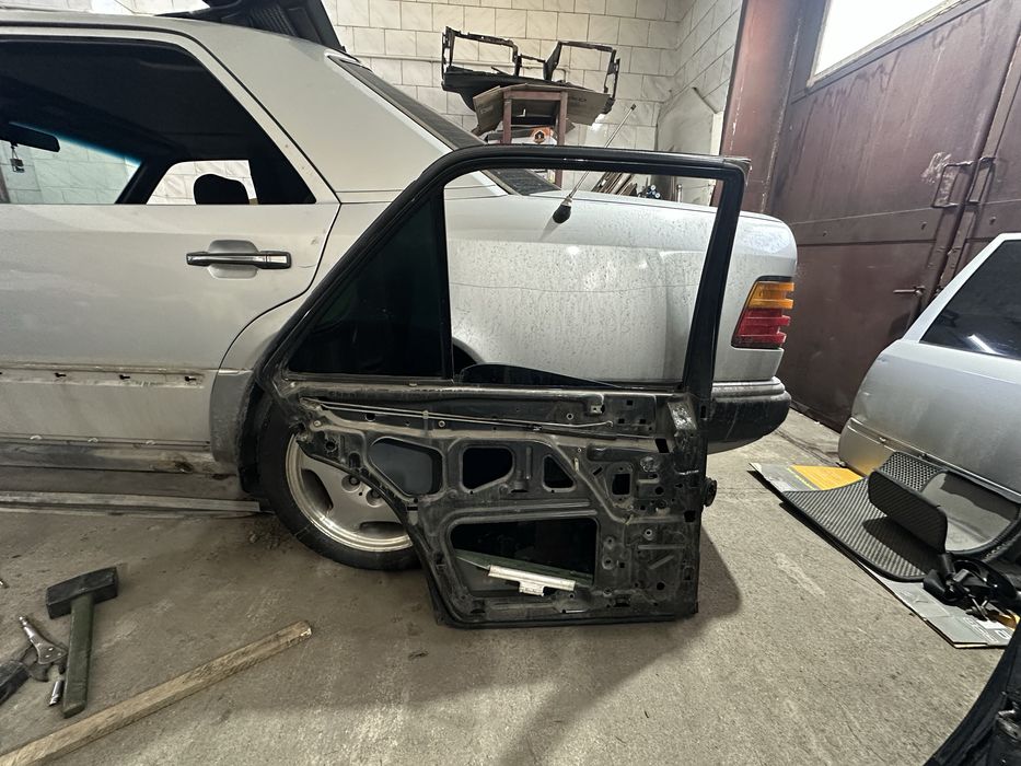 W124 двери хорошее состояние