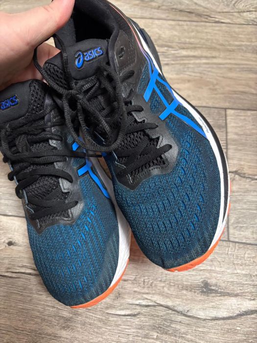 Продам мужские обуви