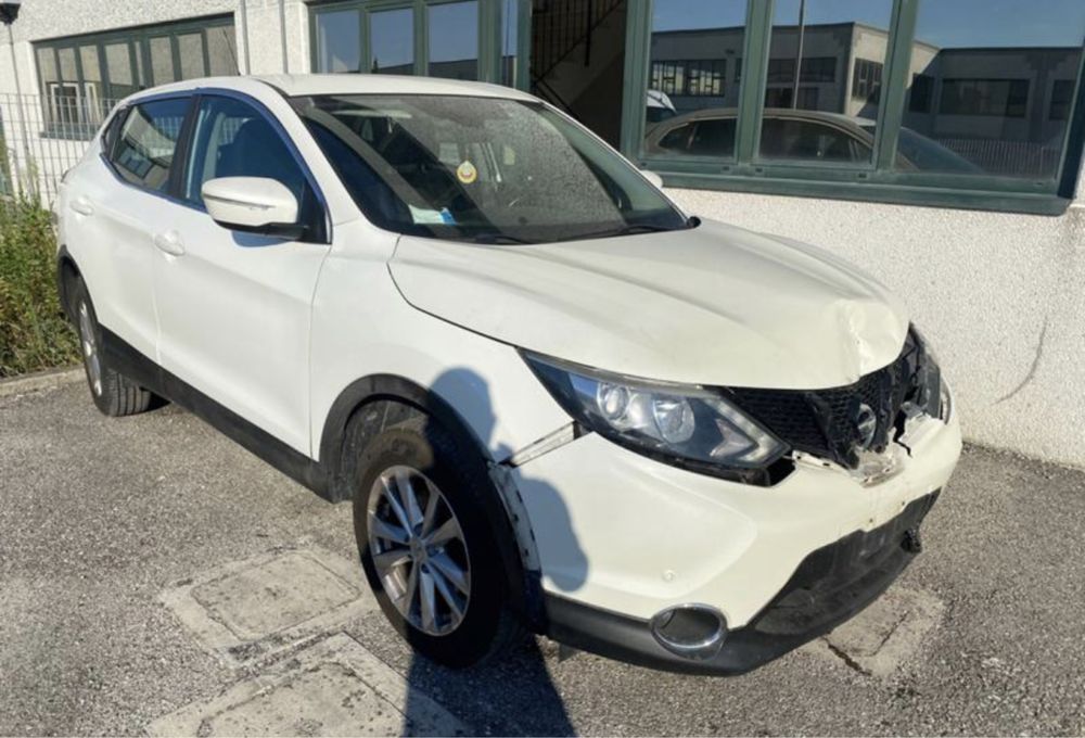 Nissan Qashqai 1.6DCI на части