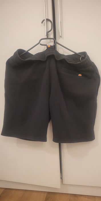 Pantaloni scurți Ellsse