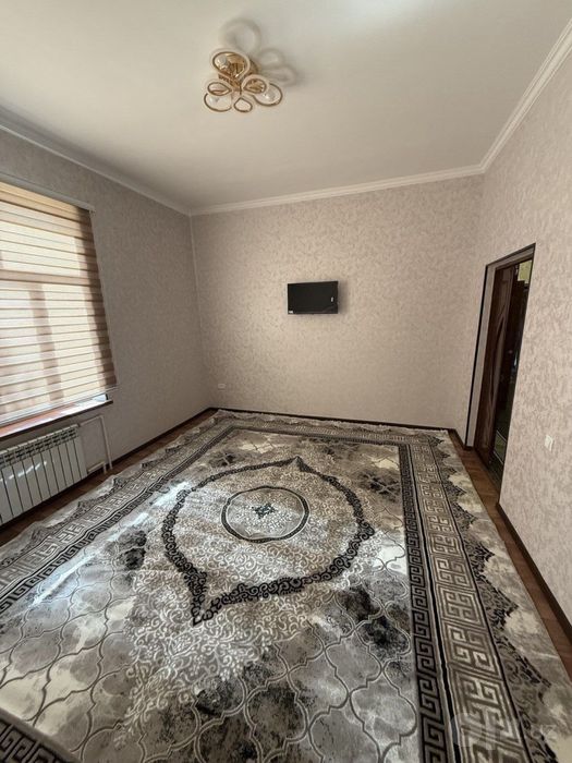 2ta qiz kerak Kvartira