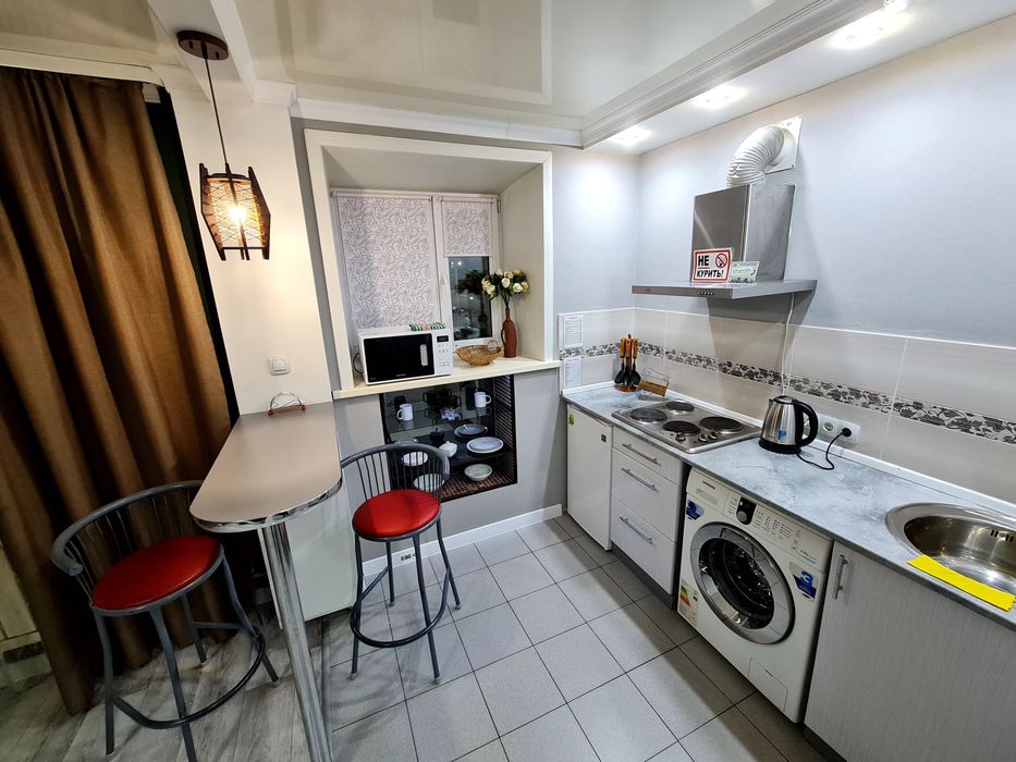 Катаева 11/2 (ТД Артур, Ярмарка, СОШ №29)