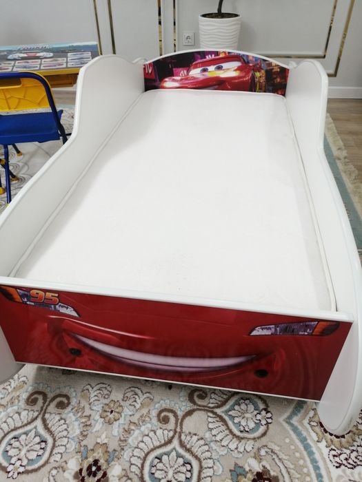 Продам детскую кровать