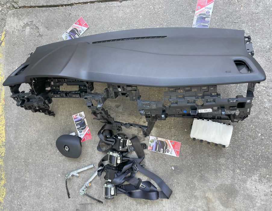 Renault Captur II - plansa de bord - kit airbag - centuri de siguranta